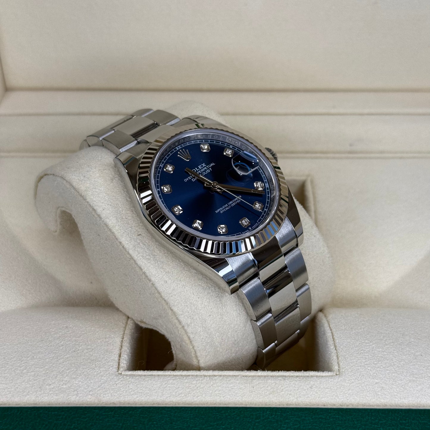 Blue Diamond Dial Date Just 41