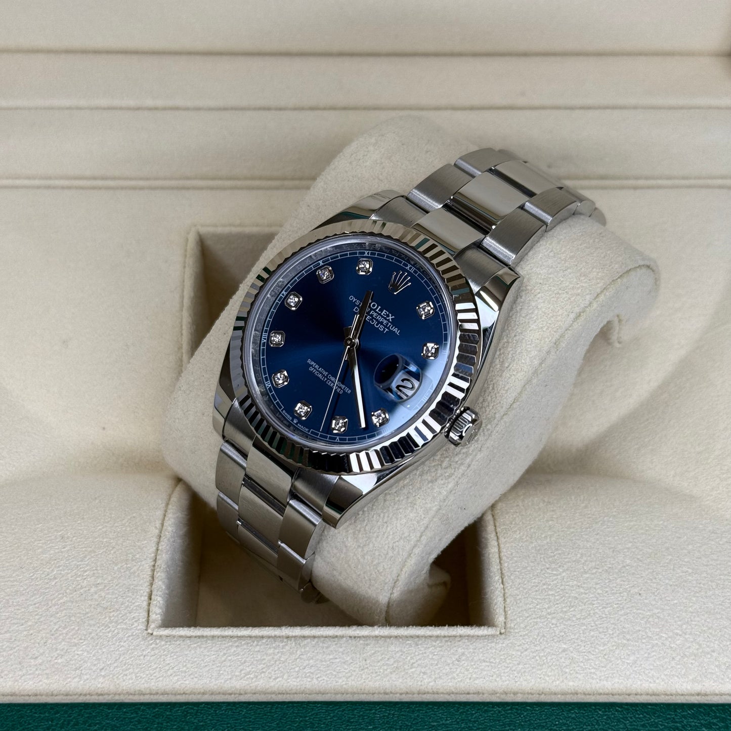 Blue Diamond Dial Date Just 41