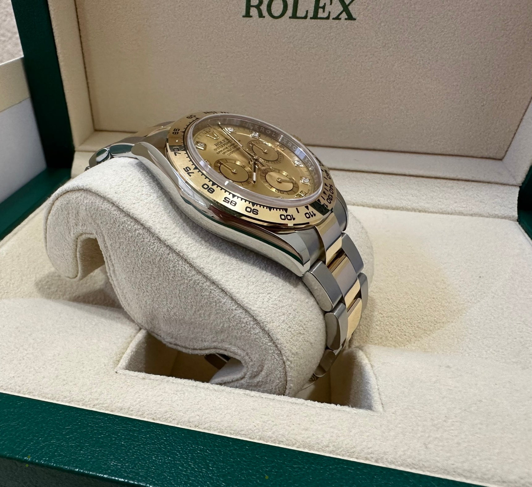 Rolex two hotsell tone daytona